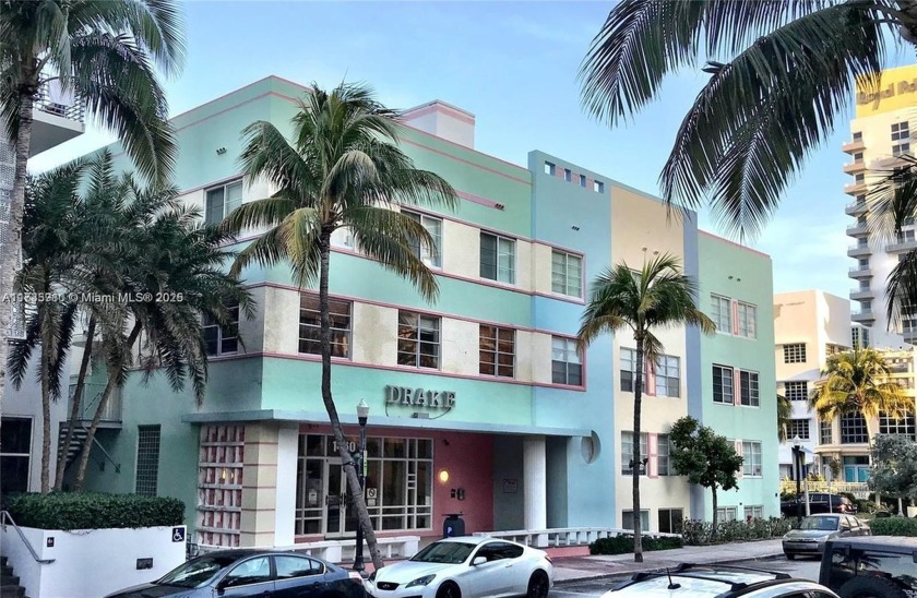 BEAUTIFUL FURNISHED 2 STORY TOWNHOME IN THE FAMOUS OCEAN DRIVE - Beach Condo for sale in Miami Beach, Florida on Beachhouse.com