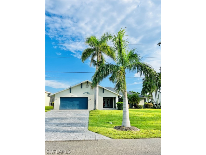 LOCATION, LOCATION...This exquisite sailboat-access home - Beach Home for sale in Cape Coral, Florida on Beachhouse.com