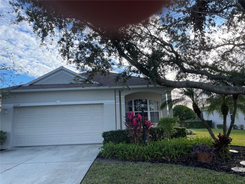 Very low HoA fees in this beautiful and quiet Greenbrook Bend - Beach Home for sale in Lakewood Ranch, Florida on Beachhouse.com