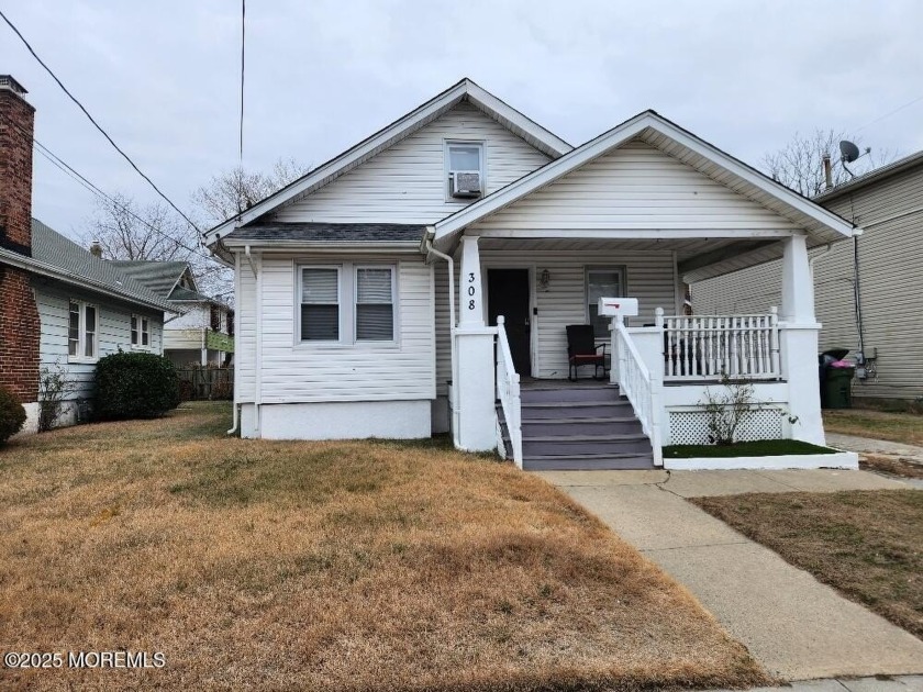 Step inside this well maintained, 4 Bed, 2 Bath Ranch w/ Newer - Beach Home for sale in Neptune, New Jersey on Beachhouse.com