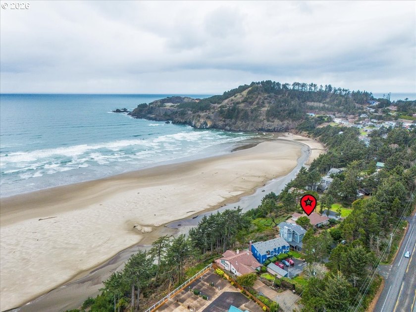 Contemporary Oceanfront Retreat on Agate Beach Experience - Beach Home for sale in Newport, Oregon on Beachhouse.com