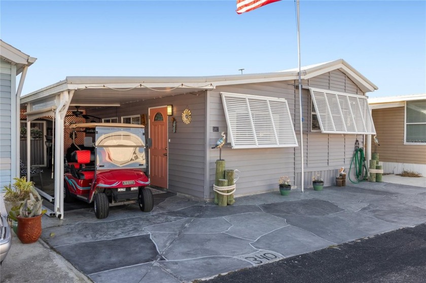 Welcome to this charming 1-bedroom, 1-bath home located in a - Beach Home for sale in Englewood, Florida on Beachhouse.com