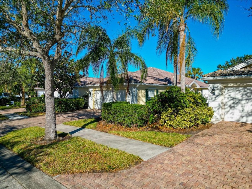 You can tell this Capri III Villa home is cherished! This - Beach Home for sale in Sarasota, Florida on Beachhouse.com