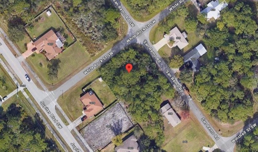 LOCATION, LOCATION, LOCATION! This 0.26-acre vacant lot in Palm - Beach Lot for sale in Palm Bay, Florida on Beachhouse.com