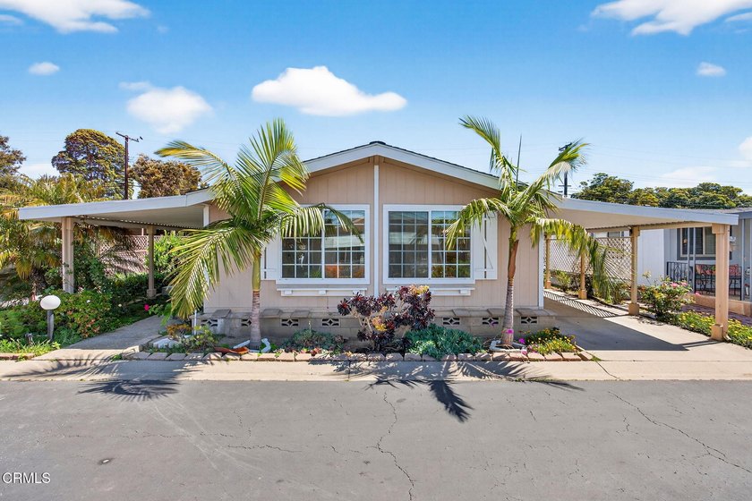 Located in the desirable Patrician Mobile Home Park, a vibrant - Beach Home for sale in Ventura, California on Beachhouse.com