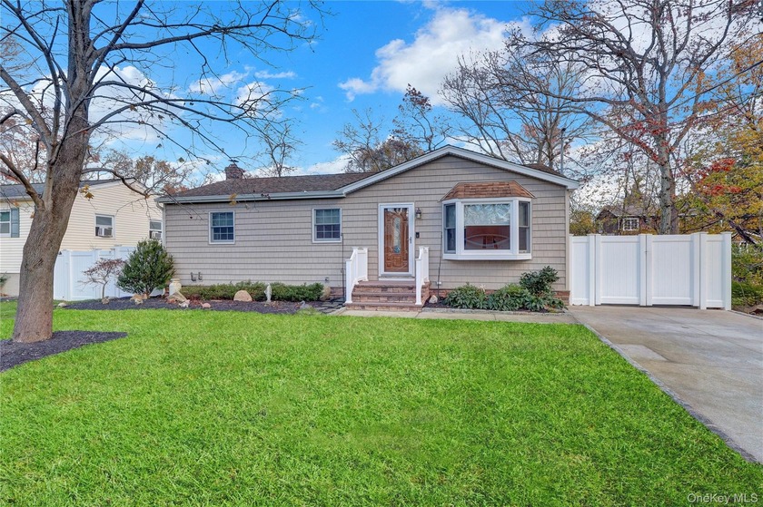 Welcome to this exceptional three-bedroom, two-bathroom home - Beach Home for sale in Rocky Point, New York on Beachhouse.com
