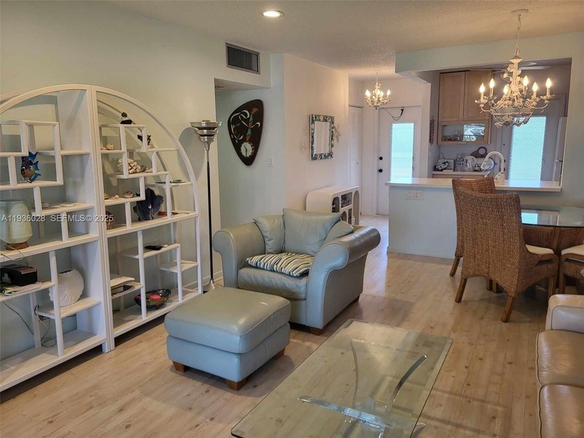 NICE REMODELED 2/2 CONDO WITH A BEAUTIFUL VIEW OF THE LAGOON - Beach Condo for sale in Lauderdale Lakes, Florida on Beachhouse.com