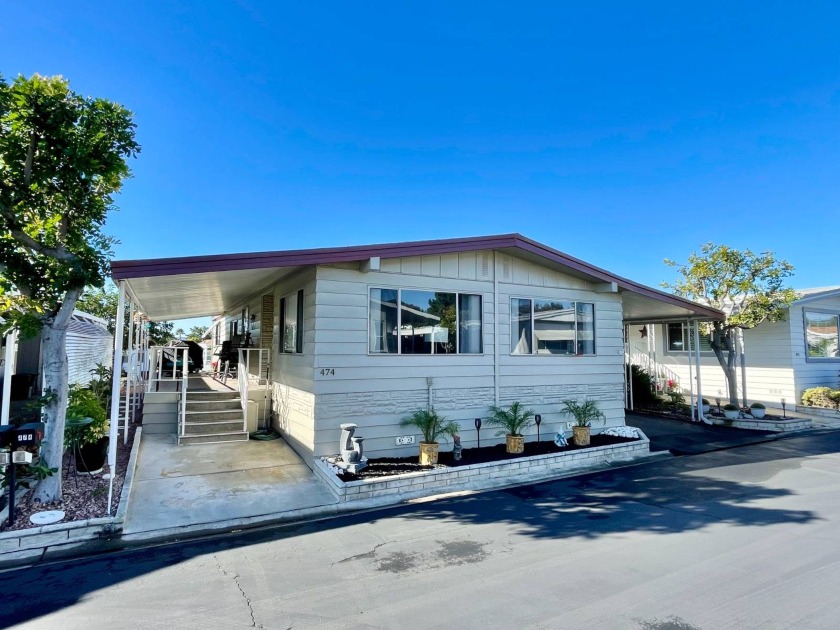 STOP LOOKING! START LIVING THE GOOD LIFE!! Check out this - Beach Home for sale in Lake Forest, California on Beachhouse.com