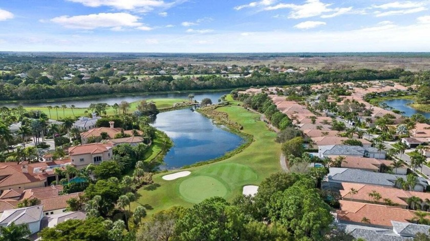 This inviting 3 bedroom, 3 bathroom home offers stunning views - Beach Home for sale in Palm Beach Gardens, Florida on Beachhouse.com