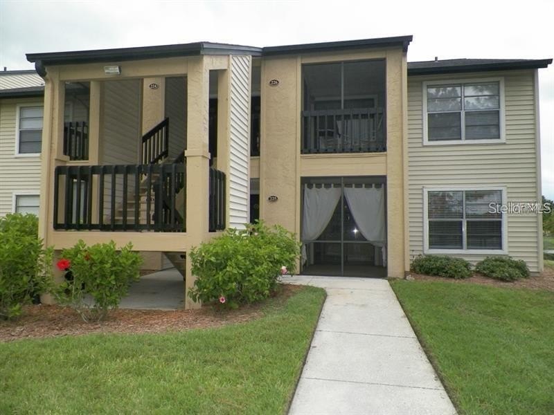 This charming 1 bedroom, 1 bath ground floor corner unit condo - Beach Condo for sale in Largo, Florida on Beachhouse.com