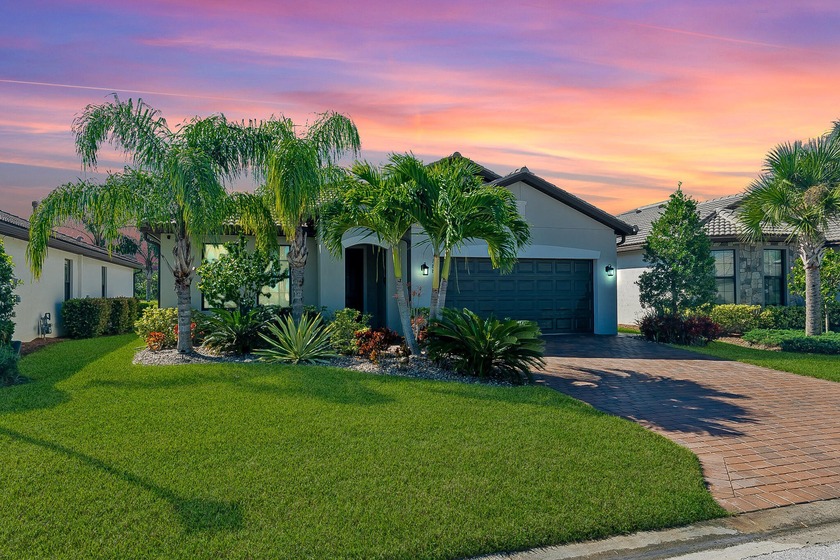 Stunning 2020-built waterfront 4BR/3BA/2CG loaded w/$50K+ in - Beach Home for sale in Port Saint Lucie, Florida on Beachhouse.com