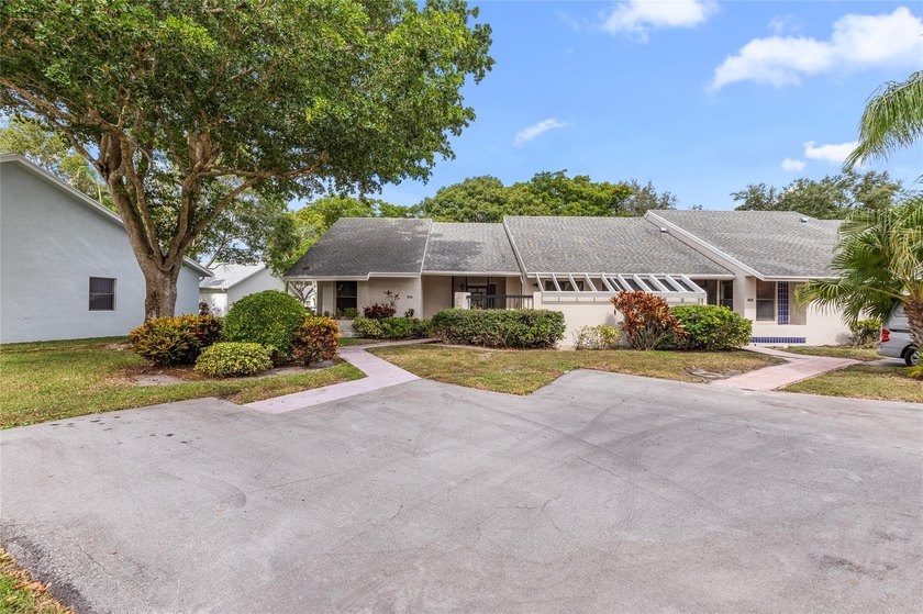 VERY NICE, SPACIOUS 2 BEDROOM/2 BATH VILLA IN DESIREABLE, GATED - Beach Home for sale in Boca Raton, Florida on Beachhouse.com