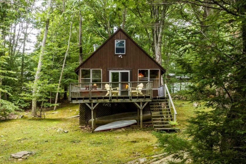 Discover your own slice of tranquility at this charming seasonal - Beach Home for sale in York, Maine on Beachhouse.com