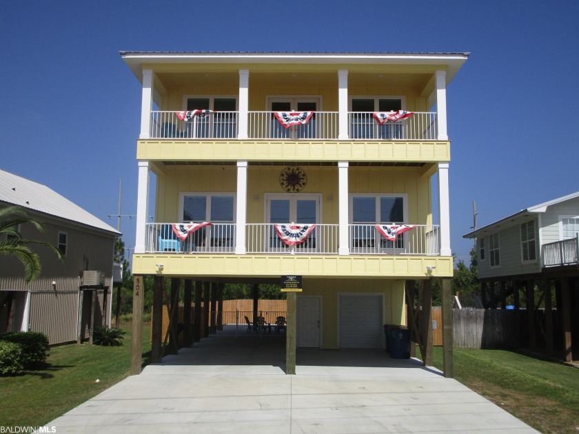 Income producing, Gold Fortified home designed with the - Beach Home for sale in Gulf Shores, Alabama on Beachhouse.com