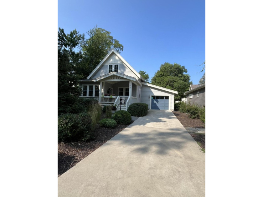 Casual elegance in  this one of a kind home in The Merchant - Beach Home for sale in New Buffalo, Michigan on Beachhouse.com