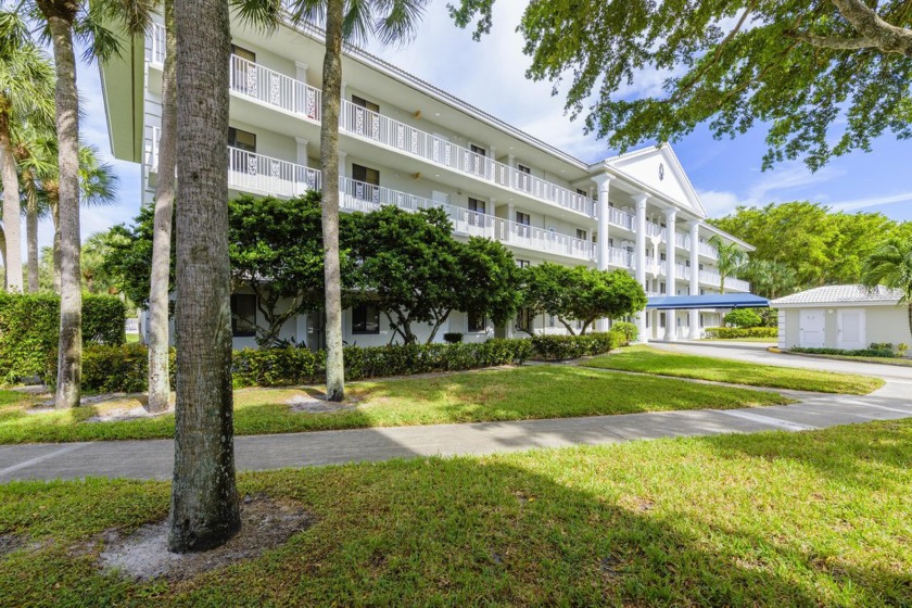 This stunning meticulously maintained second floor 2-bedroom - Beach Condo for sale in West Palm Beach, Florida on Beachhouse.com