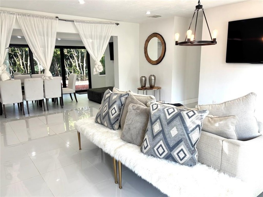 New to the market! Beautiful 3-bedroom, 2-bath home on one of - Beach Home for sale in Fort Lauderdale, Florida on Beachhouse.com