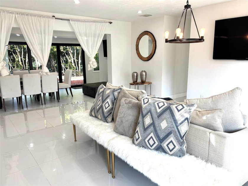 New to the market! Beautiful 3-bedroom, 2-bath home on one of - Beach Home for sale in Fort Lauderdale, Florida on Beachhouse.com