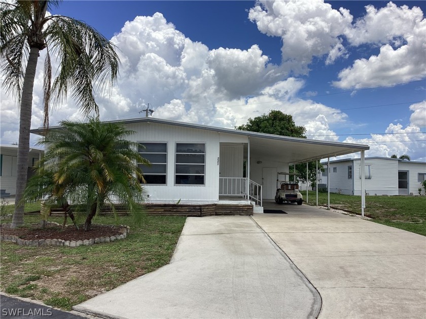 This 2 BR/2 BA home includes a Florida Room and a bonus - Beach Home for sale in North Fort Myers, Florida on Beachhouse.com