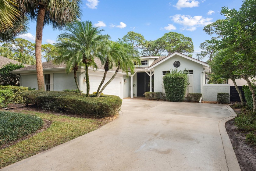 Welcome to this lovely 3 bedroom, 3 bathroom home. Nestled on a - Beach Home for sale in Vero Beach, Florida on Beachhouse.com