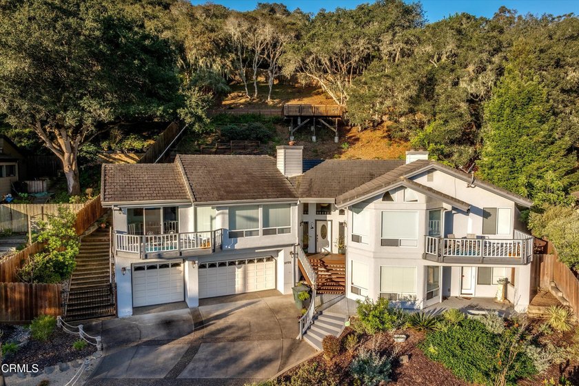 Welcome to 2775 Rodman Avenue  a unique hillside incredible view - Beach Home for sale in Los Osos, California on Beachhouse.com