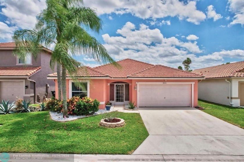 Don't miss this move in ready 3 bedroom, 2 bathroom, 2 car - Beach Home for sale in Lake Worth, Florida on Beachhouse.com
