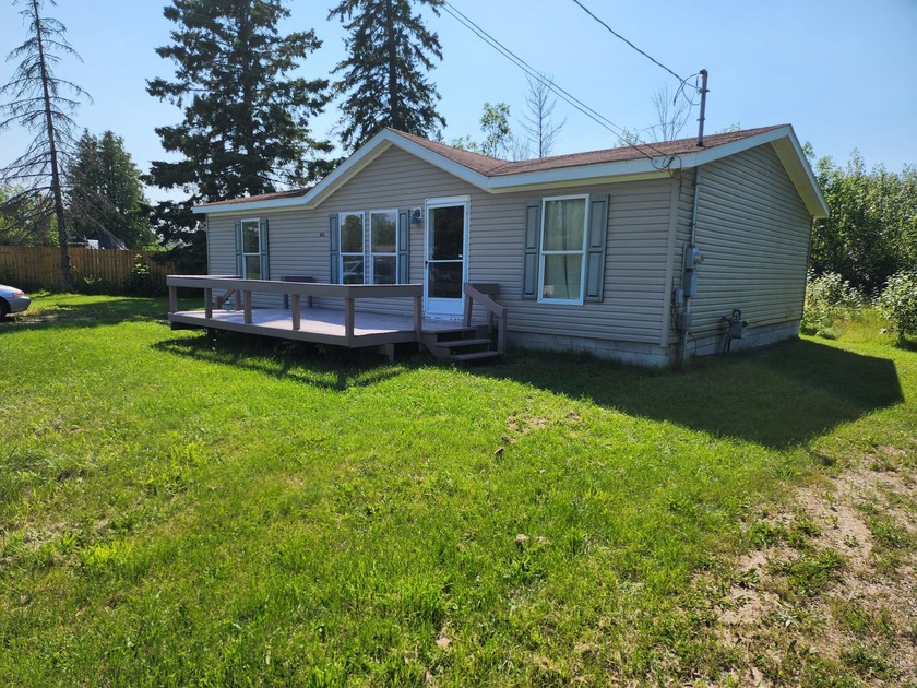 Great starter home or your up north getaway. Move in ready - Beach Home for sale in Cheboygan, Michigan on Beachhouse.com