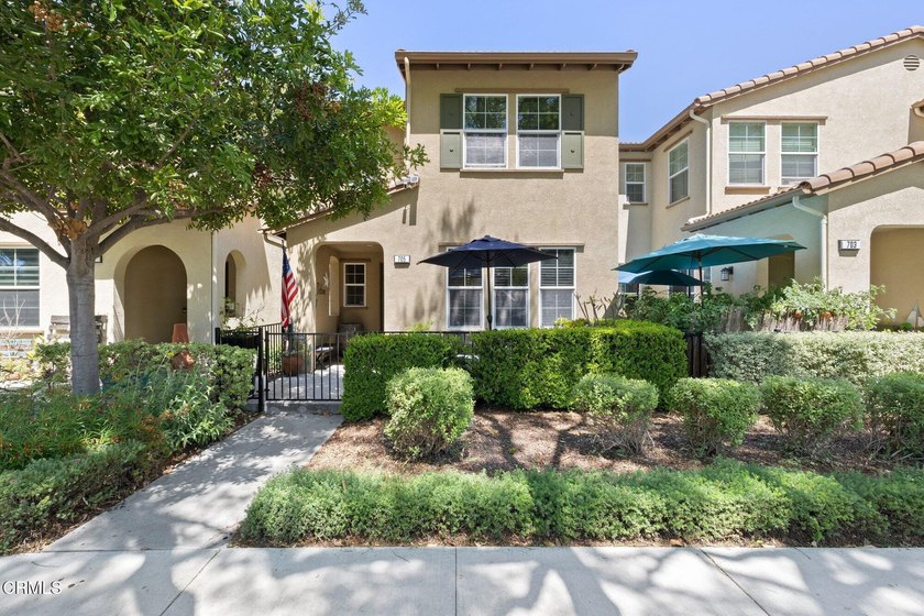 Welcome to 705 Forest Park Blvd in Oxnard, a rare opportunity to - Beach Townhome/Townhouse for sale in Oxnard, California on Beachhouse.com