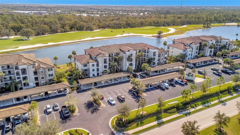 This is a rare find, 3-bedroom, end unit, split bedroom floorpan - Beach Condo for sale in Bradenton, Florida on Beachhouse.com