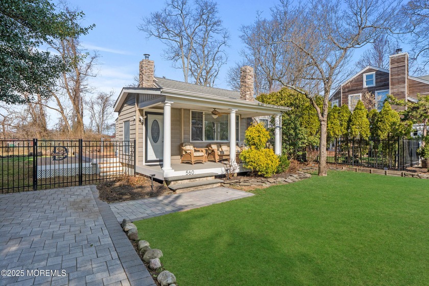 Investment Opportunity! Welcome to this adorable 2-bedroom - Beach Home for sale in Oakhurst, New Jersey on Beachhouse.com