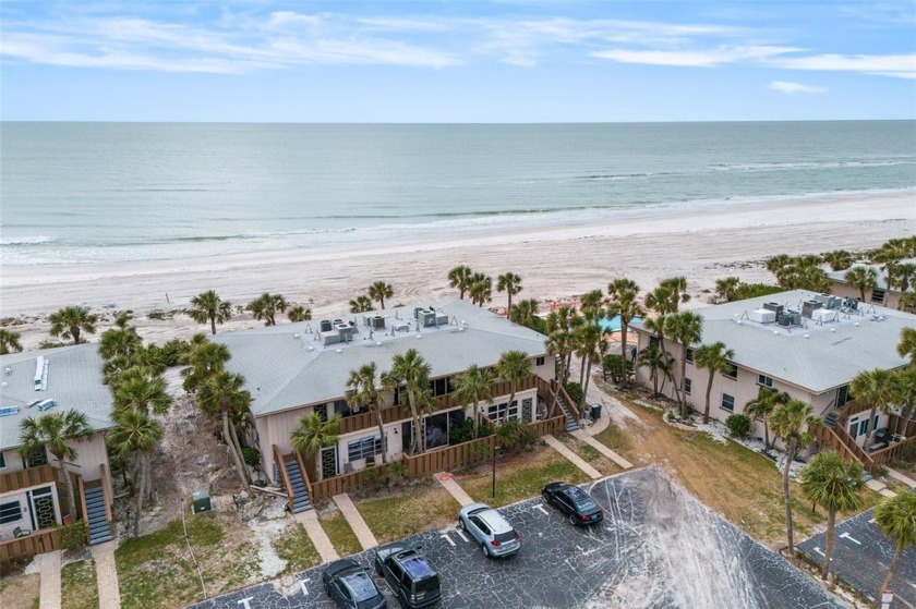 Located on the beautiful shores of Longboat Key, This property - Beach Condo for sale in Longboat Key, Florida on Beachhouse.com