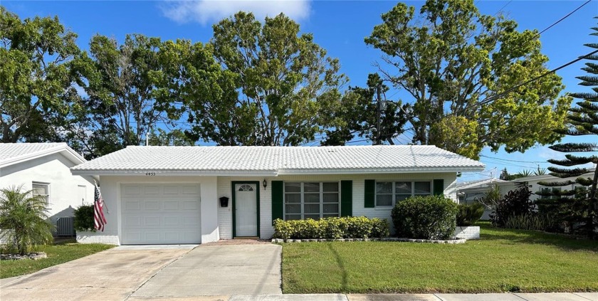 Nestled within the highly sought-after 55+ community of The - Beach Condo for sale in Pinellas Park, Florida on Beachhouse.com