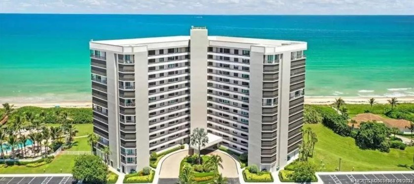 This is one of the best 1 bedroom 2 full bath, oceanfront condos - Beach Condo for sale in Jensen Beach, Florida on Beachhouse.com