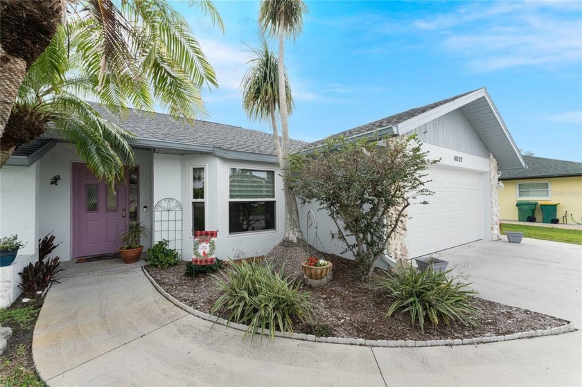 Welcome to Southwest Florida with this well-Maintained Pool home - Beach Home for sale in Englewood, Florida on Beachhouse.com