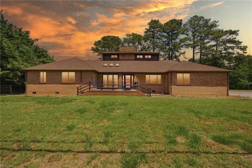 Welcome to the largest home in the desirable Green Lakes - Beach Home for sale in Portsmouth, Virginia on Beachhouse.com