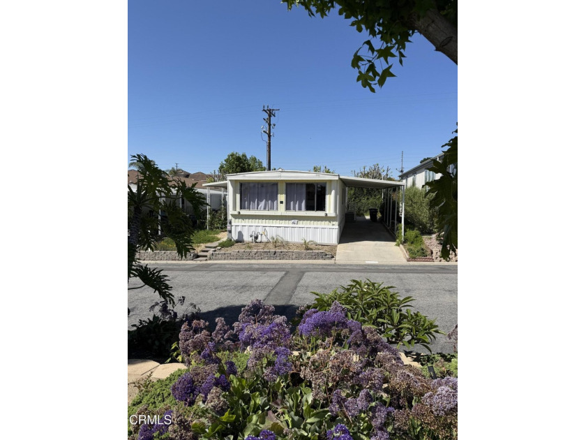 Fresh opportunity in a prime park location. So many options - Beach Home for sale in Ventura, California on Beachhouse.com