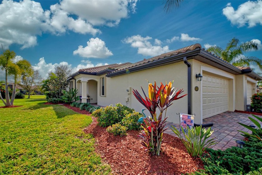 Check out the beautiful pond view and experience the ultimate in - Beach Home for sale in Venice, Florida on Beachhouse.com