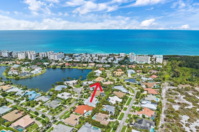 An updated home with a brand new roof on the lake in the - Beach Home for sale in Jupiter, Florida on Beachhouse.com