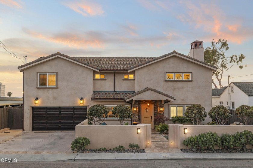 Perched high above the coastline in one of Ventura's most - Beach Home for sale in Ventura, California on Beachhouse.com