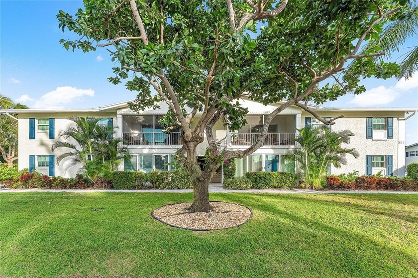 Welcome home to 301 Venetian Drive a beautifully renovated - Beach Condo for sale in Delray Beach, Florida on Beachhouse.com