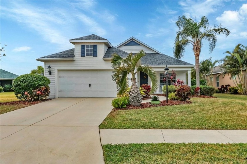 Meticulously Maintained 3 Bed + Den/Office/4th Bedroom / 2 Bath - Beach Home for sale in Bradenton, Florida on Beachhouse.com