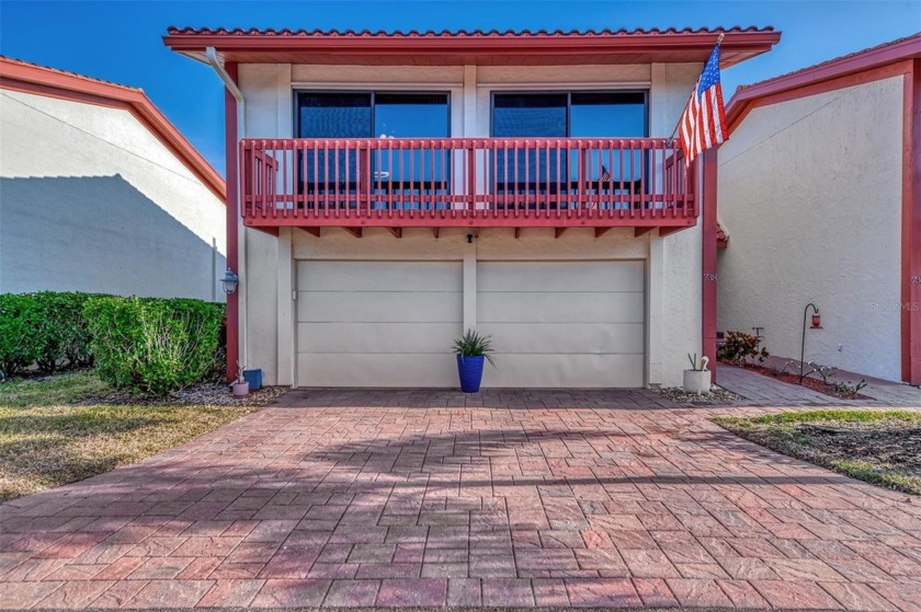 COME VISIT THIS BEAUTIFUL CONDO AND MAKE AN OFFER! Whether you - Beach Condo for sale in Nokomis, Florida on Beachhouse.com