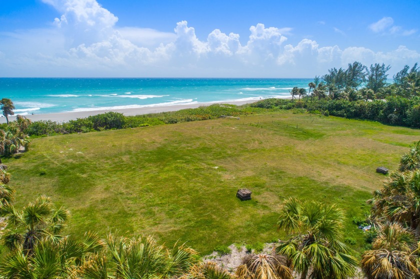 Spectacular direct oceanfront property with 224' directly on the - Beach Lot for sale in Jupiter Island, Florida on Beachhouse.com