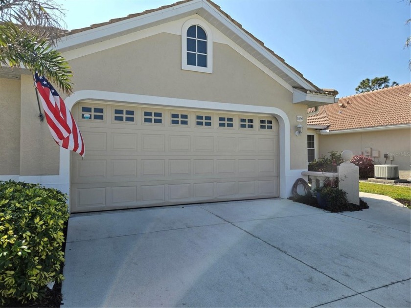 Welcome to this beautifully updated 2-bedroom, 2-bathroom villa - Beach Home for sale in Venice, Florida on Beachhouse.com