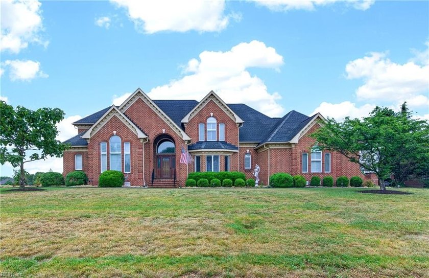 This full brick, custom home has been extensively updated and is - Beach Home for sale in Smithfield, Virginia on Beachhouse.com