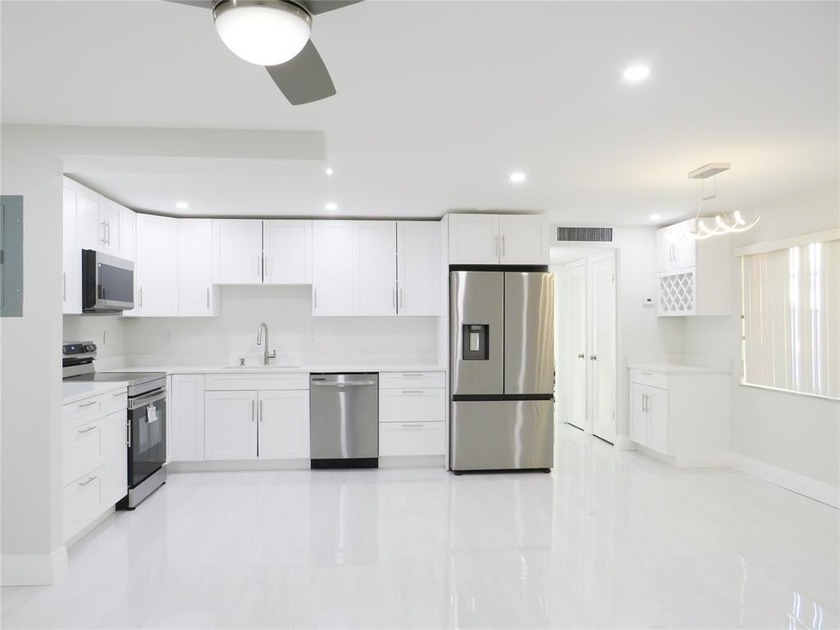 Experience luxury living in the highly desirable Kings Point - Beach Condo for sale in Delray Beach, Florida on Beachhouse.com