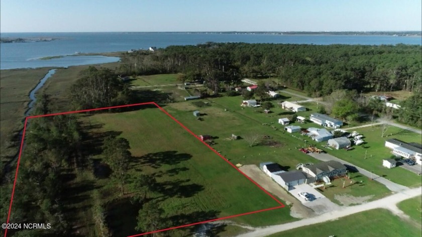 This 4.2 Acre Tract has beautiful water views of Wards Creek and - Beach Acreage for sale in Beaufort, North Carolina on Beachhouse.com