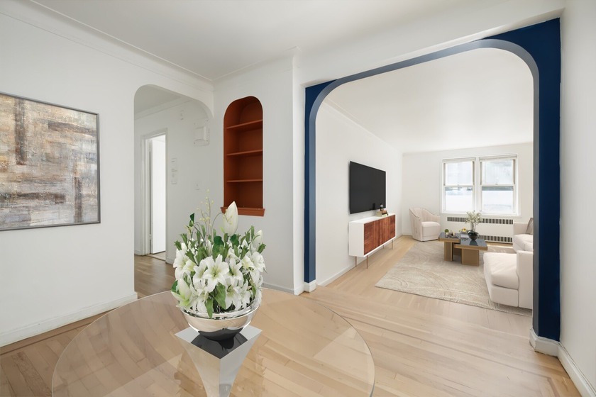 305 West 52nd Street 1H - Beach Apartment for sale in New York, New York on Beachhouse.com