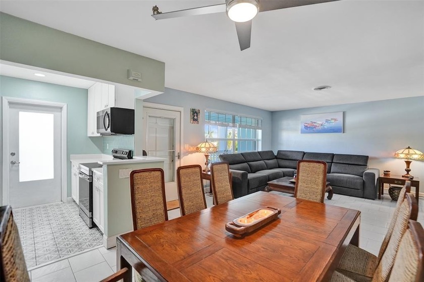 Motivated sellers look forward to passing this residence along - Beach Condo for sale in Pompano Beach, Florida on Beachhouse.com