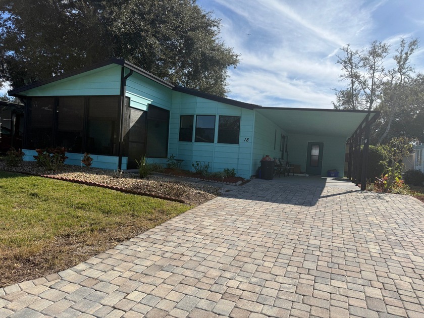 This 2 bedroom 2 bathroom home has the laundry room located - Beach Home for sale in Ormond Beach, Florida on Beachhouse.com